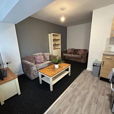 Two Bedroom Apartment Room 18 Stockton-on-Tees Esterno foto
